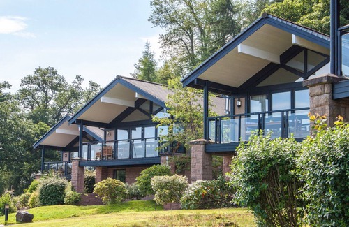 Alexandria Cabina | CAMERON HOUSE LUXURY LODGES - A PLACE FOR ALL THE FAMILY