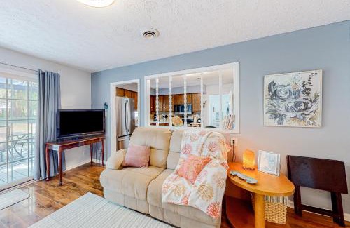 Surfside Beach Casa | Camille's Place
