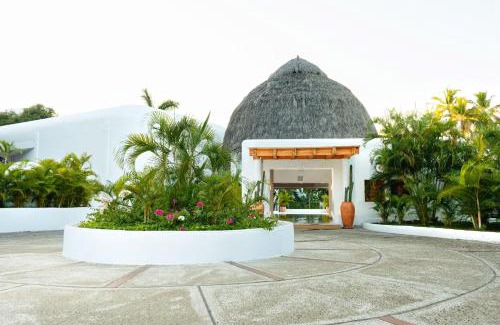 Santa María Huatulco Hotel | Camino Real Zaashila Huatulco