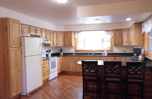 Cammal Cabina | CAMMALOT - Pine Creek Valley comfort close to rail trail and Pine Creek
