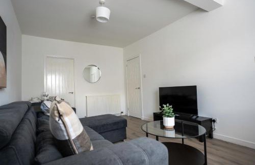 Larkhall Casa | Camneth House