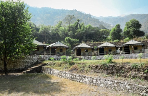 Shivpuri Alquiler De RV | Camp Awara Rishikesh