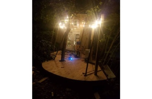 Todd Alquiler De RV | Camp Bigfun: Hidden Gem Glamping Cabin Solar Power Off Grid