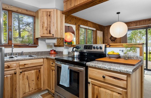 Lake Leelanau Casa | Camp Birch: Waterfront Home on Lake Leelanau