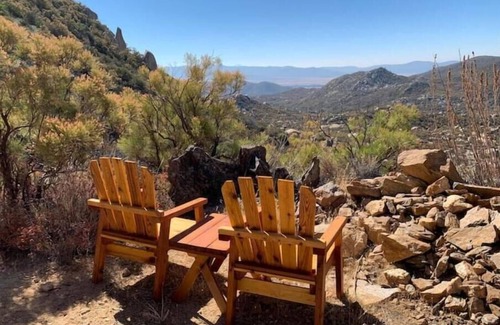Warner Springs Cabina | Camp Chester Glamping Retreat