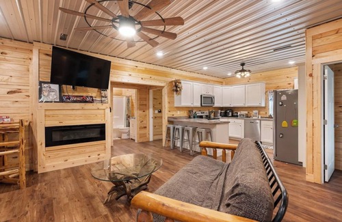 Birdseye Casa | Camp Chigger Ridge @ Patoka Lake