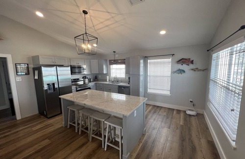 Chauvin Cabina | CAMP COCODRIE- Premier Waterfront Fishing and Hunting Lodge