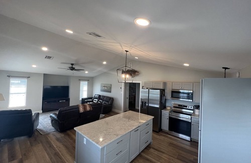 Chauvin Cabina | CAMP COCODRIE- Premier Waterfront Fishing and Hunting Lodge