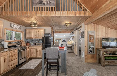 Ardenvoir Casa | Camp David by NW Comfy Cabins