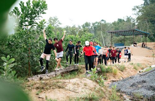 Bukit Tinggi Otro | Camp Lù Yīng