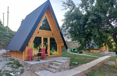 Montenegro Casa | Camp Magic View