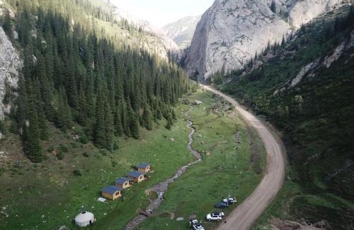 Naryn Region Otro | Camp Moldo pass on the road to Son Kol lake, overnight stay, meals, tea, coffee