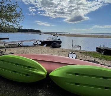 Thompson's Point Casa | CAMP SANDBAR LIMIT 12 home