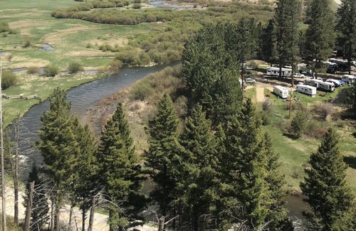 Ravalli County Alquiler De RV | CAMP SULA - Rv site 6 Full hook up - pull through