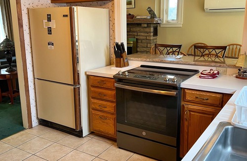 Saranac Lake Cabina | Camp Sunrise 105A