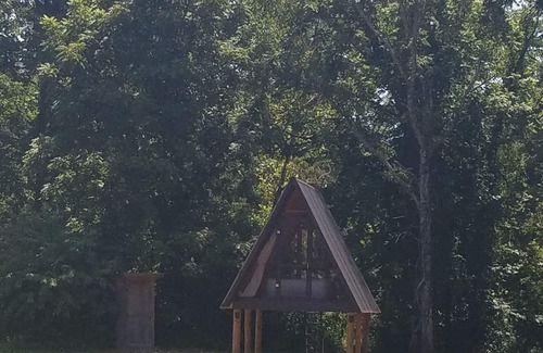 Thurmond Cabina | Camp under Blue Ridge Mtn sky river A Frame Cabin