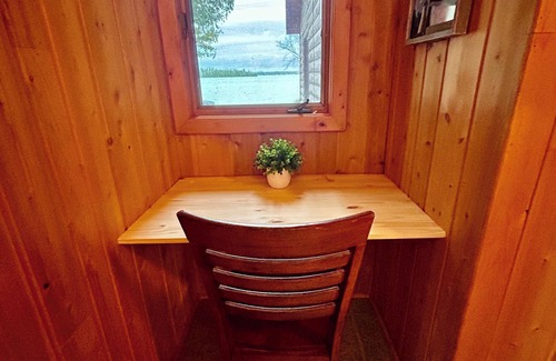 Presque Isle Cabina | Camp Windy Dock: Brand New Hot Tub!
