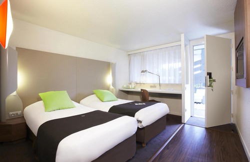 Franqueville-Saint-Pierre Hotel | Campanile Rouen Est - Franqueville Saint Pierre