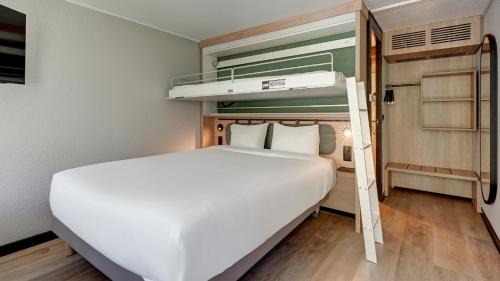 Saint-Apollinaire Hotel | Campanile NATURE - Dijon Est Saint-Apollinaire