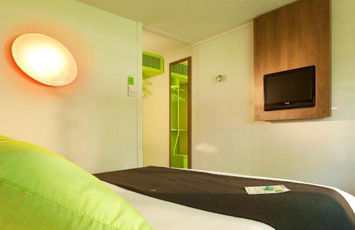 Petite-Foret Hotel | Campanile Valenciennes - Petite-Forêt