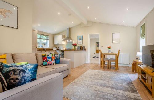 Churchill Casa | Campden Lodge 1
