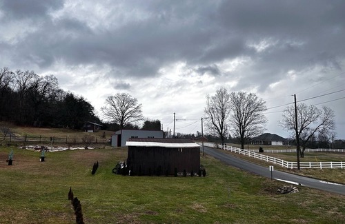 Dandridge Alquiler De RV | Camper in Dandridge. Close to the Smoky Mountains and Dollywood