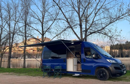 Sant Antoni de Portmany Apartamento | CAMPER MILIVAN EXPERIENCE