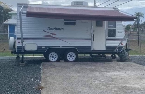 Cabo Rojo Alquiler De RV | Camper para dos personas
