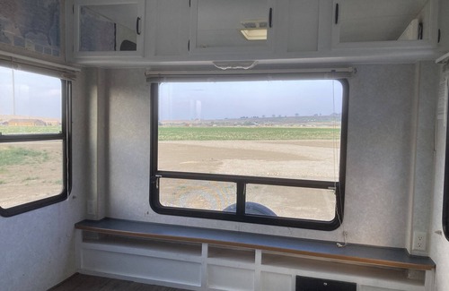 Cody Casa | Camper/RV @ The Rendezvous - Wi-Fi, fire pit, A/C