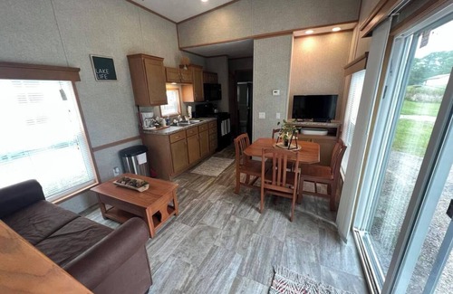 East Liberty Apartamento | Campground Tiny Home #46