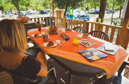 Saint Alban Auriolles Casa | Camping 3 étoiles - ccaiiba