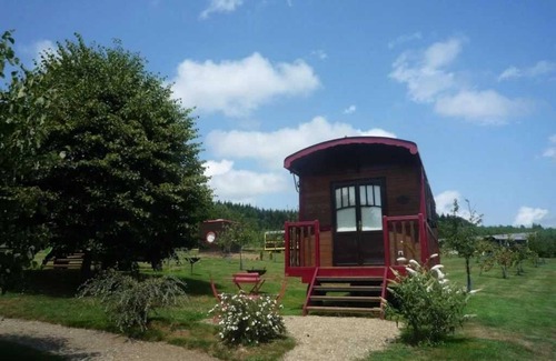Chamberet Casa | Camping 3 étoiles - Piscine - eececd