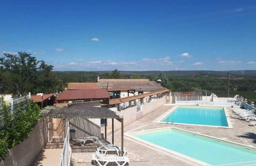 Villeveyrac Casa | Camping 3 étoiles - Piscine - efcb0h