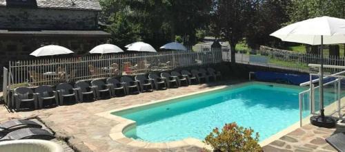 Banes Otro | Camping 3 étoiles - Piscine - ccagief