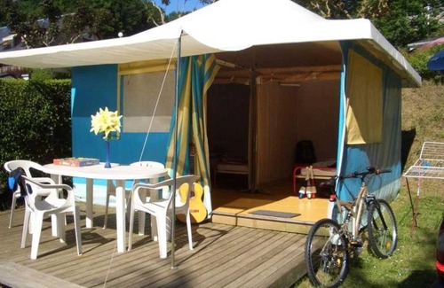 Salles-Curan Casa | Camping 4 étoiles - Piscine - cca0gda