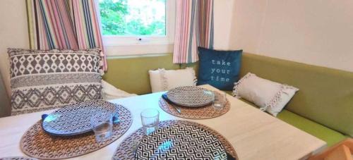 Saint-Pardoux Otro | Camping 4 étoiles - Piscine - eeiige