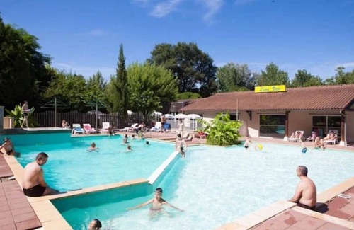 Carennac Casa | Camping 4 étoiles - Piscine - eebigg