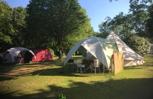 Commana Otro | Camping Au Lac Du Drennec Glamping Tent