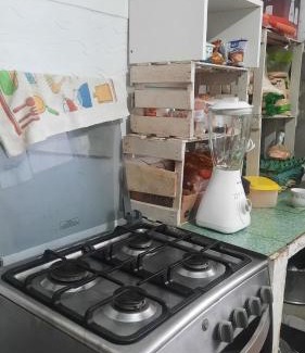 Callao Complejo | CAMPING BAJO TECHO a 13 minutos del Aeropuerto con acceso a COCINA