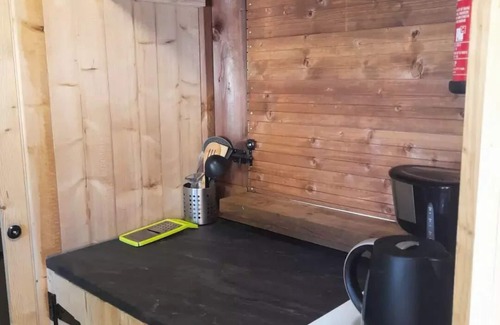 Chambonas Chalet De Esquí | Camping Castanhada** - 3-room caba'tente for 4 people