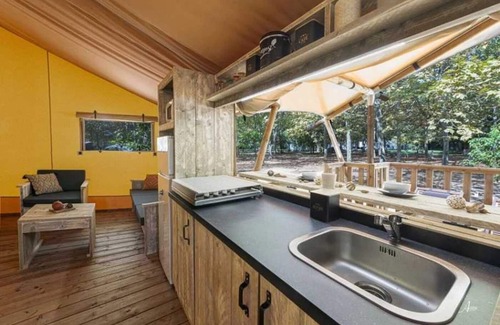 Ghisonaccia Casa | Camping - ccbbg0f - Dos Habitaciones , Capacidad 5