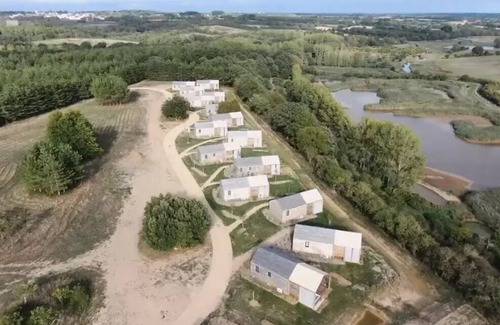 Vaire Casa | Camping Damona Lodges * - Lodge Suite - Bohème 2 rooms 2 people Air-conditioned