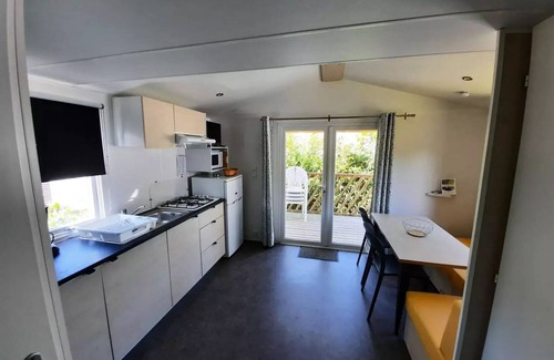 Plouezoch Casa | Camping de la Baie de Térénez *** - Comfort Loggia Bay mobile home 3 rooms 4 people
