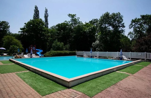 Saint-Honore-les-Bains Casa | Camping Les Bains *** - Mobilhome Super Venus 3 Habitaciones 4 personas