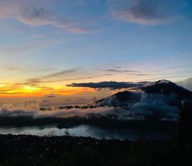 Sei Pinang Otro | Camping di gunung batur, dan sarapan