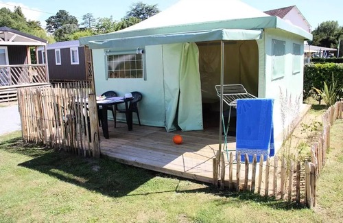 Asserac Casa | Camping Domaine de Pont Mahé*** - 3-room Eole Eco tent for 4 people Without sanitary facilities