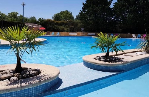 Montpezat-de-Quercy Casa | Camping du Faillal *** - Casa rural 4 piezas 6/8 personas