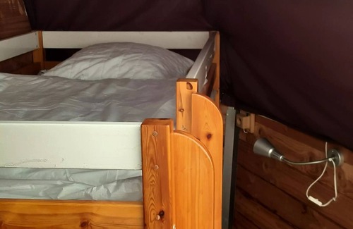 Arlebosc Alquiler De RV | Camping du Viaduc* - Tent Lodge Tipi 3 rooms 4 People Without Sanitary
