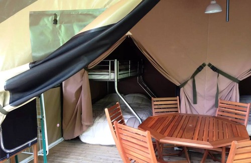 Landry Casa | Camping l'Eden de la Vanoise *** - Bungalow lona Victoria 3 habitaciones 5 personas