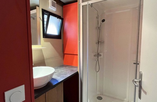 Brissac Casa | Camping - eehdif - Studio Apartment, Sleeps 5